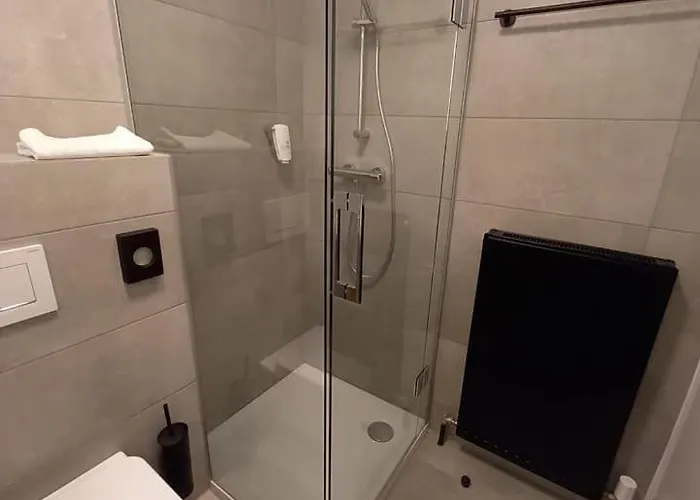 Landgasthof Grenzlos Hotel *